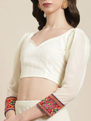 Pink & Off-White Bandhani Pure Georgette Half and Half Bandhani Saree 5