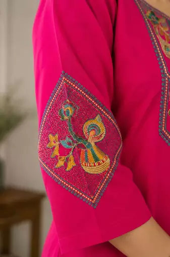 Cotton blend pink embroidered kurta with pant set for women