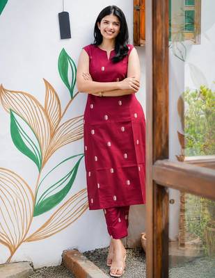 Cotton blend rose red printed kurta with pant set for women 1