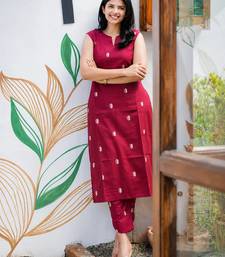 Cotton blend rose red printed kurta with pant set for women
