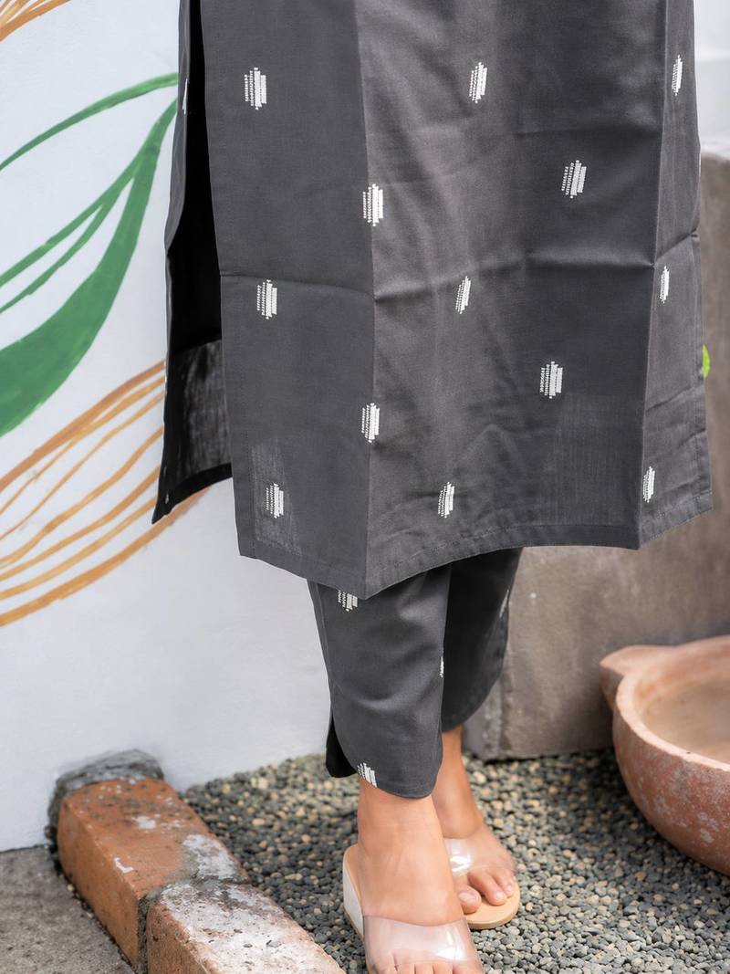 Cotton blend grey printed kurta with pant set for women