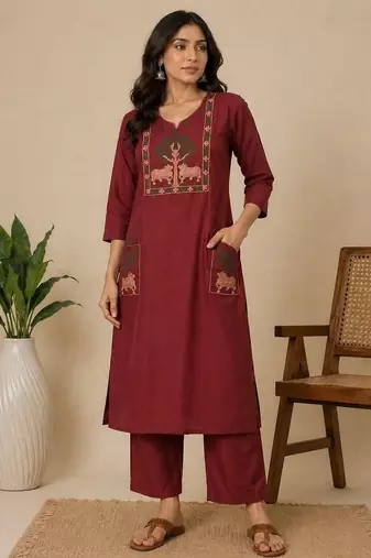 Slub cotton maroon embroidered kurta with pant set for women
