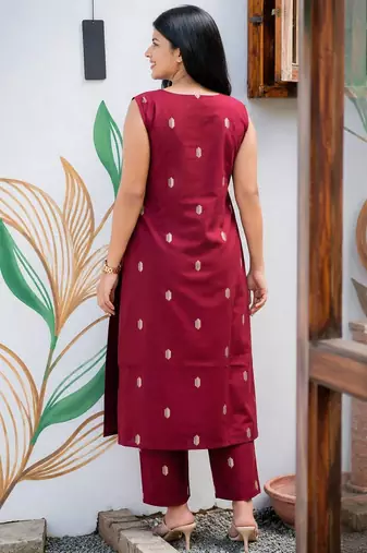 Cotton blend rose red printed kurta with pant set for women