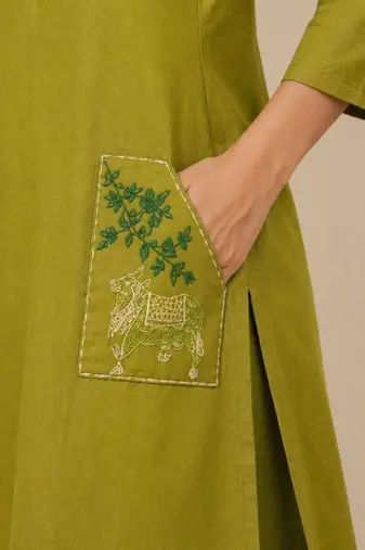 Slub cotton olive embroidered kurta with pant set for women