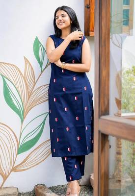Cotton blend blue printed kurta with pant set for women 2