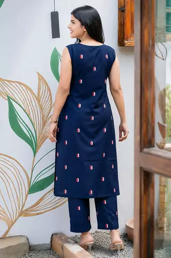 Cotton blend blue printed kurta with pant set for women