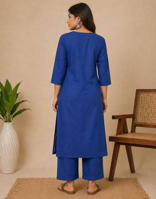 Slub cotton blue embroidered kurta with pant set for women 4