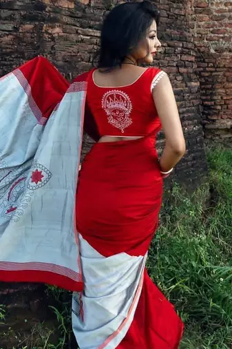 white & red color linen digital printed durga pooja sarees