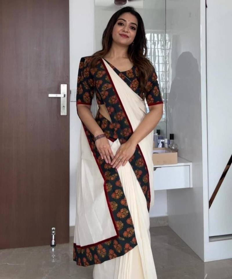 white black color linen digital printed saree