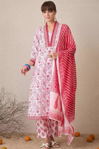Women Floral Printed Regular Pure Cotton Kurta with Trousers & With Dupatta