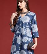 V-Neck Floral Printed Pleat Detailed Kurta with Trousers