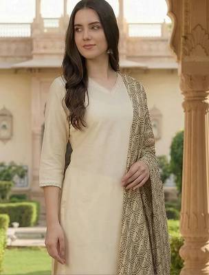 Women Ethnic Motifs Regular Kurta with Trousers & With Dupatta 2