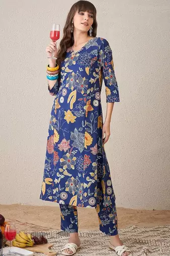 Women Floral Printed Regular Pure Cotton Kurta with Trousers
