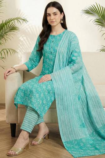 Women Floral Printed Regular Pure Cotton Kurta with Trousers & With Dupatta