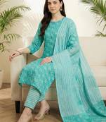 Women Floral Printed Regular Pure Cotton Kurta with Trousers & With Dupatta