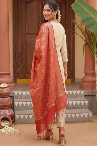 Women Ethnic Motifs Embroidered Regular Thread Work Kurta with Trousers & With Dupatta
