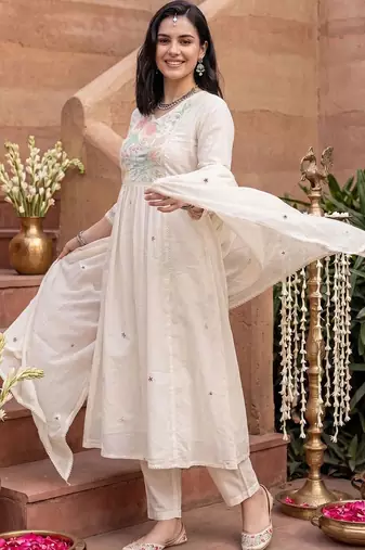 Women Floral Embroidered Empire Thread Work Pure Cotton Kurta with Trousers & With Dupatta