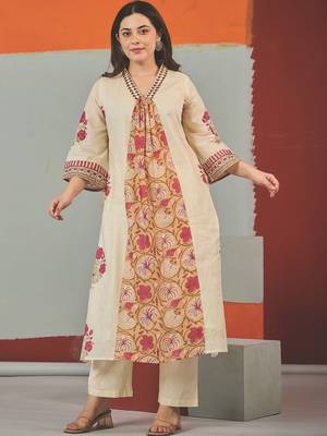 Women Floral Printed Regular Pure Cotton Kurta with Trousers 3