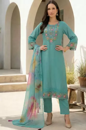 Women Floral Embroidered Regular Thread Work Kurta with Trousers & With Dupatta