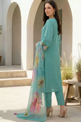Women Floral Embroidered Regular Thread Work Kurta with Trousers & With Dupatta