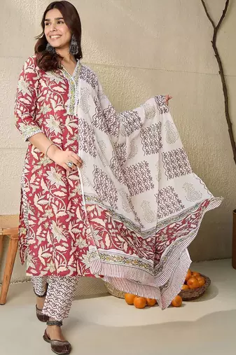 Women Floral Printed Regular Thread Work Pure Cotton Kurta with Trousers & With Dupatta