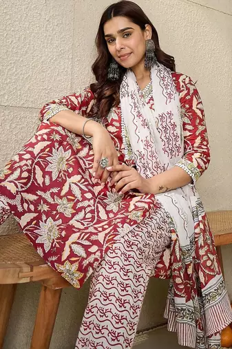 Women Floral Printed Regular Thread Work Pure Cotton Kurta with Trousers & With Dupatta