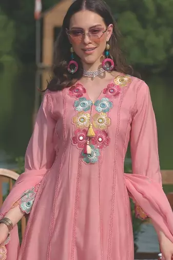 Women Floral Embroidered Regular Mirror Work Kurta with Trousers & With Dupatta