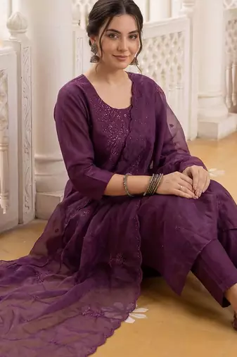 Women Ethnic Motifs Embroidered Regular Sequinned Kurta with Trousers & With Dupatta