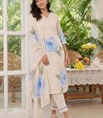 Women Floral Printed Regular Thread Work Linen Kurta with Trousers & With Dupatta