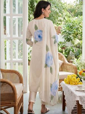 Women Floral Printed Regular Thread Work Linen Kurta with Trousers & With Dupatta 4