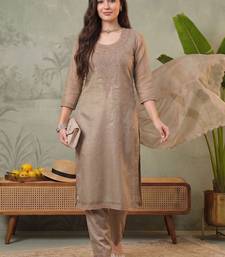 Women Ethnic Motifs Embroidered Regular Thread Work Kurta with Trousers & With Dupatta