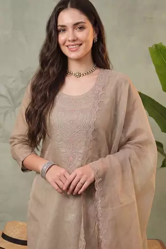 Women Ethnic Motifs Embroidered Regular Thread Work Kurta with Trousers & With Dupatta