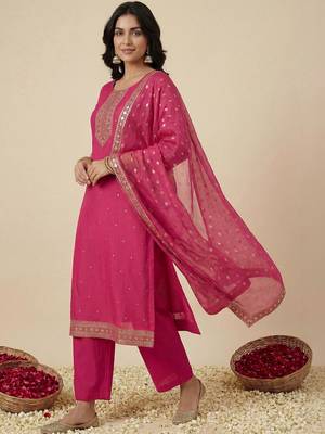 Women Ethnic Motifs Embroidered Regular Sequinned Kurta with Trousers & With Dupatta 2