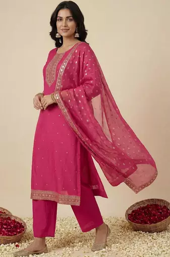 Women Ethnic Motifs Embroidered Regular Sequinned Kurta with Trousers & With Dupatta