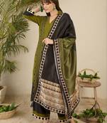 Women Printed Regular Kurta with Palazzos & With Dupatta