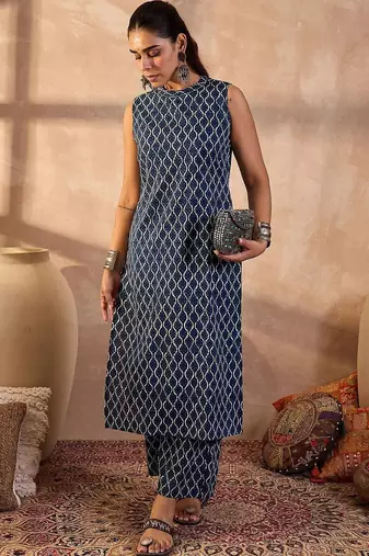 Women Printed Regular Pure Cotton Kurta with Palazzos
