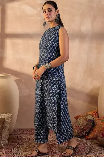 Women Printed Regular Pure Cotton Kurta with Palazzos