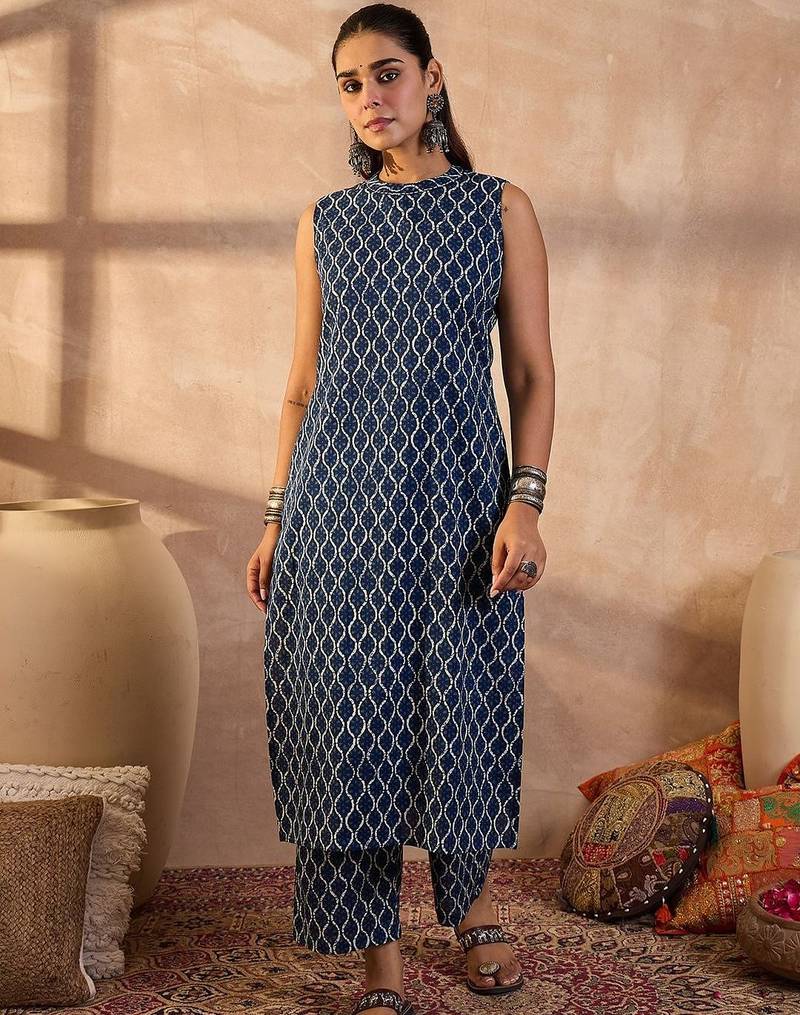 Women Printed Regular Pure Cotton Kurta with Palazzos