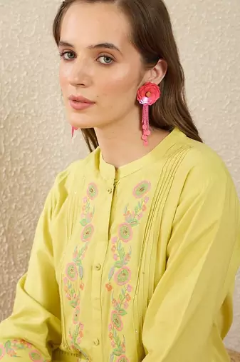 Women Floral Embroidered Regular Thread Work Kurta with Palazzos