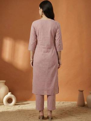 Women Floral Embroidered Regular Thread Work Pure Cotton Kurta with Trousers & With Dupatta 4