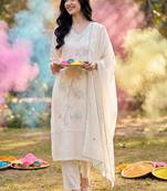 Women Ethnic Motifs Embroidered Regular Thread Work Kurta with Trousers & With Dupatta