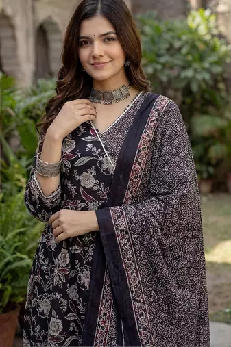 Women Floral Printed Angrakha Pure Cotton Kurta with Trousers & With Dupatta