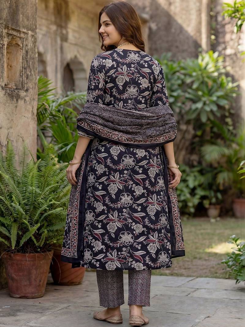 Women Floral Printed Angrakha Pure Cotton Kurta with Trousers & With Dupatta
