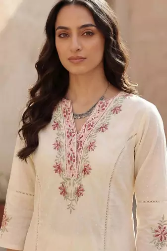 Women Ethnic Motifs Embroidered Regular Thread Work Pure Cotton Kurta with Trousers & With Dupatta