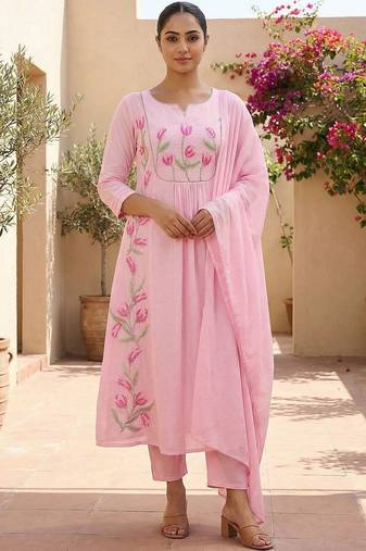 Women Floral Embroidered Empire Thread Work Pure Cotton Kurta with Trousers & With Dupatta