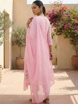 Women Floral Embroidered Empire Thread Work Pure Cotton Kurta with Trousers & With Dupatta 3