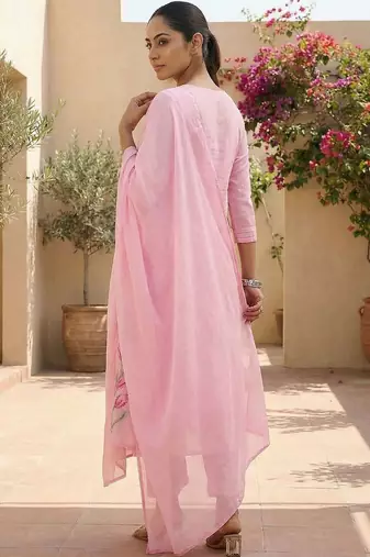 Women Floral Embroidered Empire Thread Work Pure Cotton Kurta with Trousers & With Dupatta