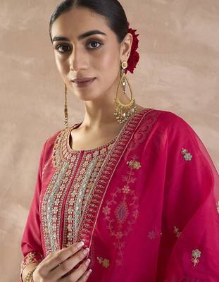 Women Ethnic Motifs Embroidered Regular Sequinned Kurta with Palazzos & With Dupatta 3
