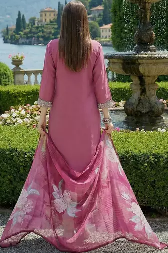 Women Floral Embroidered Regular Thread Work Kurta with Trousers & With Dupatta
