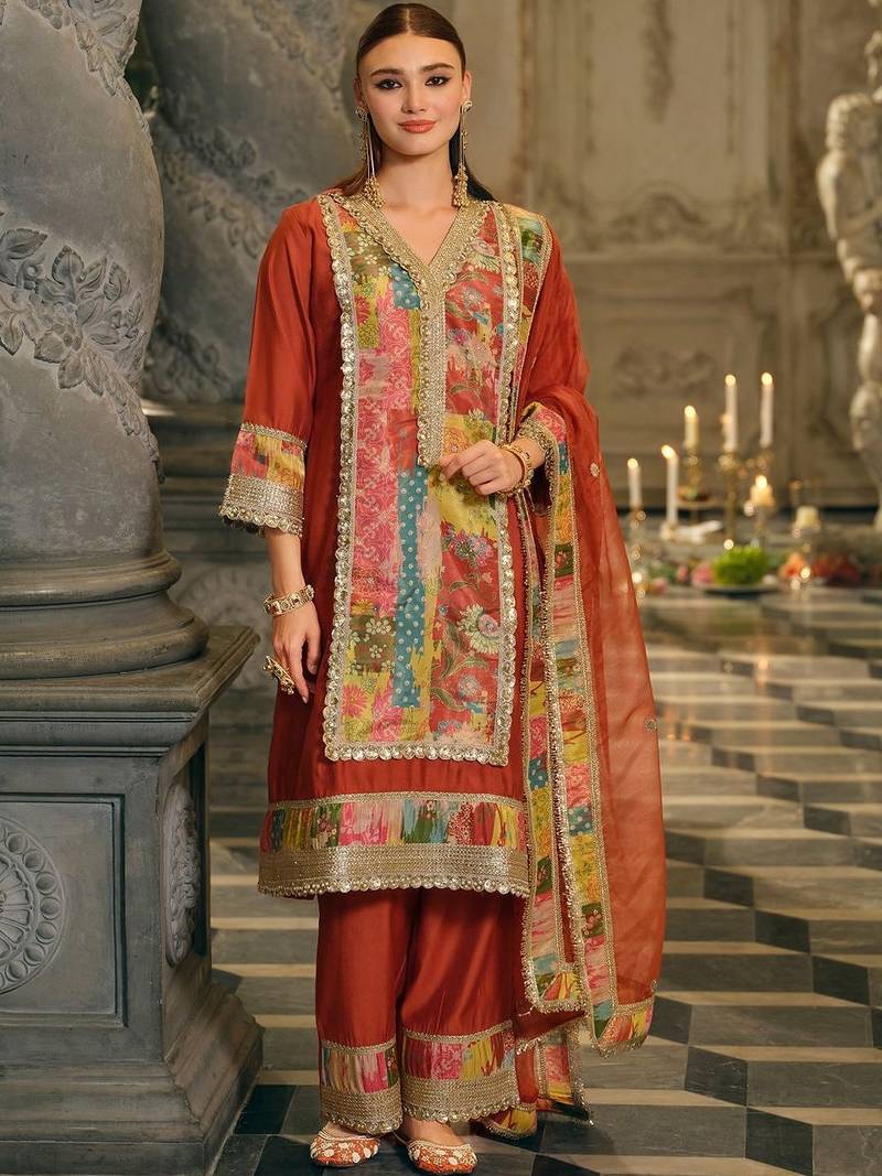 Women Ethnic Motifs Printed Regular Sequinned Kurta with Trousers & With Dupatta